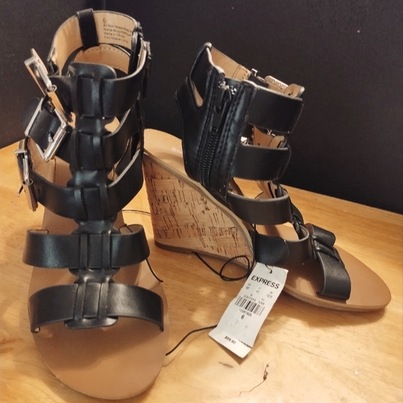 Super hot women's wedgie high heels from Express size 6 new with tags... - Picture 1 of 8